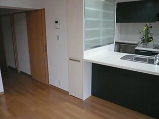 札幌　厚別区　マンション　リフォーム　リノベーション　キッチン　ニ型　キッチンカウンター　収納　デッドスペース　引出